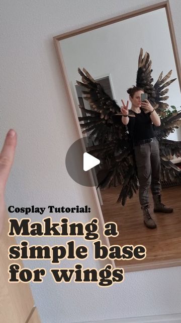 Bex on Instagram: "This is only a tutorial for a simple wing base! Not for the wings themselves! ✌️  Since I had to remake the base for my #Mothermiranda Cosplay, I filmed the process and made a small tutorial. It's a very basic base, since Mother Miranda has 10 (!!!) wings and they do not have to move.  You can probably use a smaller piece of wood for your project. Hope it helps some of you 😊  #cosplay #wingstutorial #cosplaywings #wip" Angel Wings Cosplay Diy, Moving Cosplay Wings, Retractable Wings Diy, How To Attach Wings To Costume, How To Make Wings Costume Diy, Diy Wings Tutorial, How To Make Moving Wings, Diy Costume Wings, Mother Miranda Cosplay