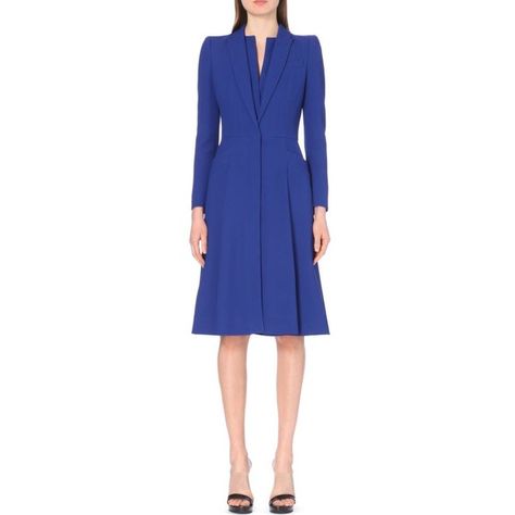 ALEXANDER MCQUEEN Double-lapel crepe coat (€3.230) ❤ liked on Polyvore featuring outerwear, coats, full outfits, blue, alexander mcqueen coat, lapel coat, pleated coat, blue coat and long sleeve coat Alexander Mcqueen Coat Dress, Blue Alexander Mcqueen, Pleated Coat, Coat Dresses, Grace Rose, Princess Outfit, Royal Uk, Lapel Coat, Full Outfits