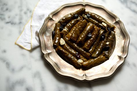 Warak Enab, Stuffed Vine Leaves, Stuffed Grape Leaves, Jewish Food, Egyptian Food, Stuffing Mix, Vine Leaves, Jewish Recipes, Personal Chef