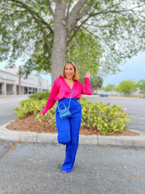 Pink Satin Shirt Outfit, Pink And Blue Outfit, Pink Satin Shirt, Top And Jeans Outfit, Satin Shirt Outfit, Pink Satin Top, Top And Jeans, Stylish Work Attire, Style Spring