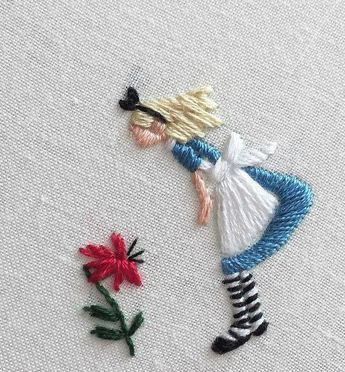 Alice And Wonderland Embroidery, Alice In Wonderland Embroidery Patterns, Alice In Wonderland Embroidery, Crewel Embroidery Tutorial, Crewel Embroidery Kits, Embroidery Tutorial, Hand Embroidery Projects, Cute Embroidery, Simple Embroidery