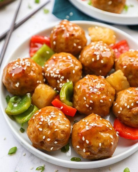 Teriyaki Pineapple Meatballs, Pineapple Meatballs, Teriyaki Pineapple Chicken, Teriyaki Chicken Meatballs, Chicken Balls, Chicken Meatball Recipes, Pineapple Chicken, Homemade Teriyaki Sauce, Pineapple Recipes