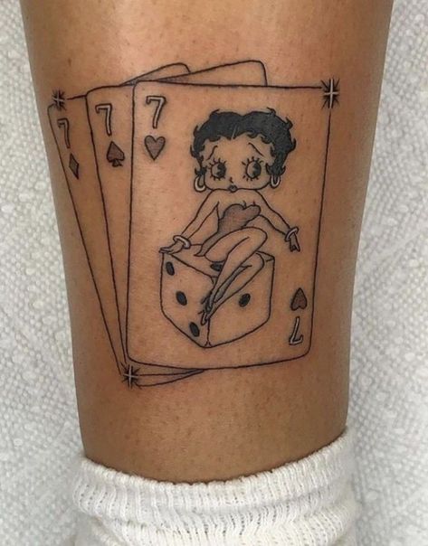 Tattoos Simplistic, Anklet Tattoo, Minimal Tattoo Designs, Betty Boop Tattoos, Minimal Tattoo Ideas, Tattoos Pretty, Style Collage, Charm Anklet, Tattoos For Black Skin