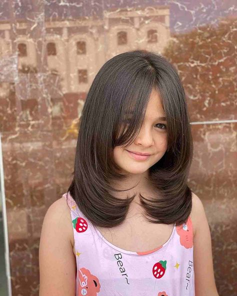 Hair Cut Pic, Kids Girl Haircuts, Girls Haircuts, Girls Haircut, Kids Haircut, Baby Haircut, Kids Haircuts, Hairstyles For Prom, Kids Cuts