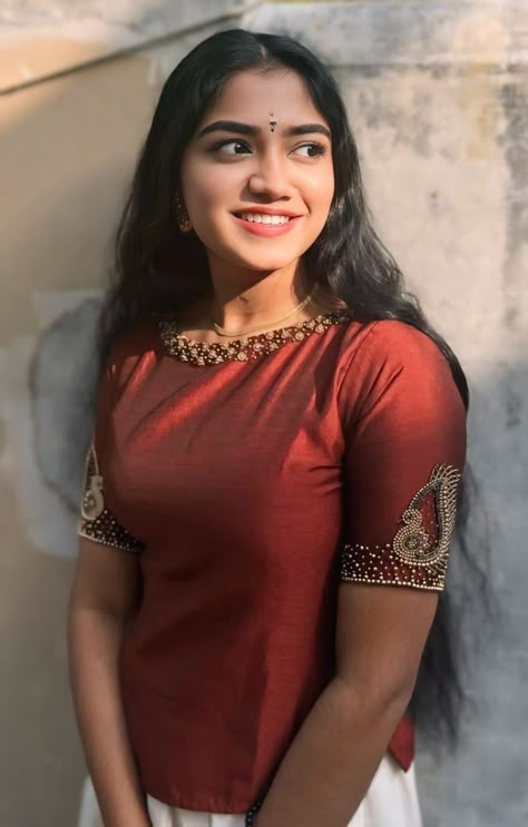 Malavika Manoj, Meera Jasmine Hot, Pragya Nagra, Malavika Mohanan Navel, Amala Shaji Hot Pic, Sai Pallavi, Vaijanti Mala Actress, Beauty Pics, Bollywood Posters