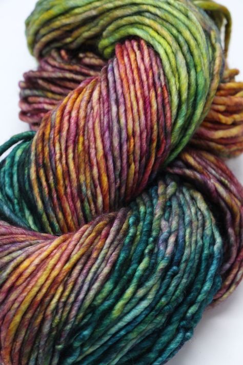 Mecha | Malabrigo Yarn | Arco Iris | Fabulous Yarn Dyeing Yarn, Quick Projects, Novelty Yarn, Malabrigo Yarn, Yarn Thread, Knitted Wit, Lang Yarns, How To Purl Knit, Handspun Yarn