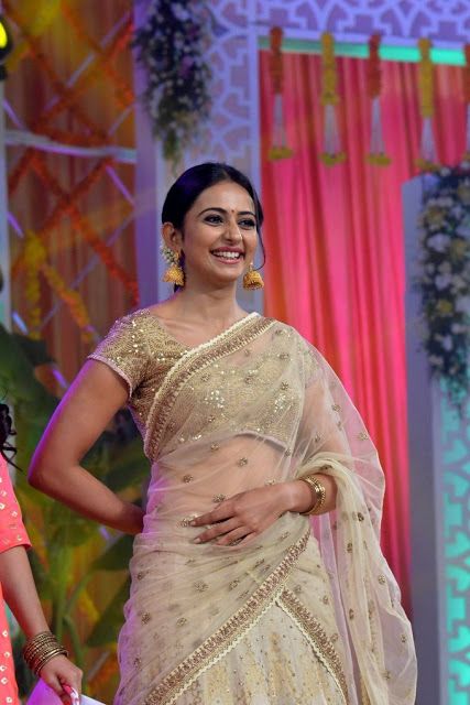 Rakul Preet Singh In Yellow Lehenga Voni At Audio Launch - Actress Doodles भारतीय दुल्हन संबंधी, Rakul Preet Singh, Rakul Preet, Indian Fashion Saree, Saree Models, Fancy Blouses, Designer Lehenga Choli, Lehenga Designs, Actress Pics