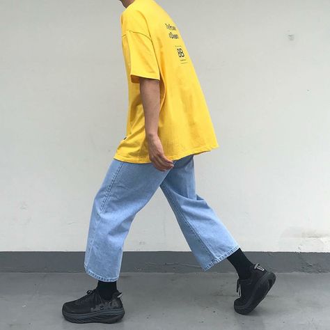 Yellow And Blue Outfits For Men, Soft Boy Style, Blue Jeans Outfit Men, Guy Outfit, Daily Fits, Jeans Outfit Men, Blue Jean Outfits, Yellow Style, Soft Boy