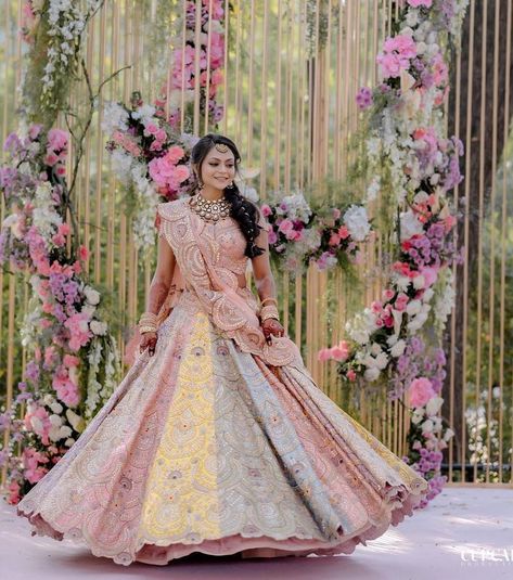 Pastel Paneled Lehengas Are Our New Crush! | WedMeGood Mehendi Outfit For Bride, Mehendi Brides, Panelled Lehenga, Mehendi Look, Dolly Jain, Lehenga Ideas, Front Braid, Mehendi Function, New Crush