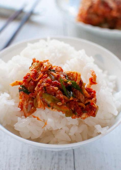 Kimchi on a bowl of rice. Kimchi Rice Bowl, Kimchi And Rice, Rice And Kimchi, Cultural Recipes, Kimchi Rice, Tin Eats, Homemade Kimchi, Bowl Of Rice, Linda Carter