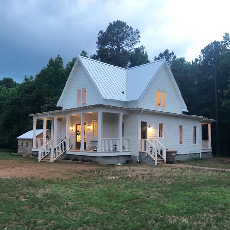 Small Family Farmhouse, Vintage Farmhouse Plans, Small House Large Family, Small Home Large Family, Quiet Farmhouse, 4 Gables Farmhouse, Old 2 Story Farmhouse, Classic Farmhouse Plans, Four Gables House Plan