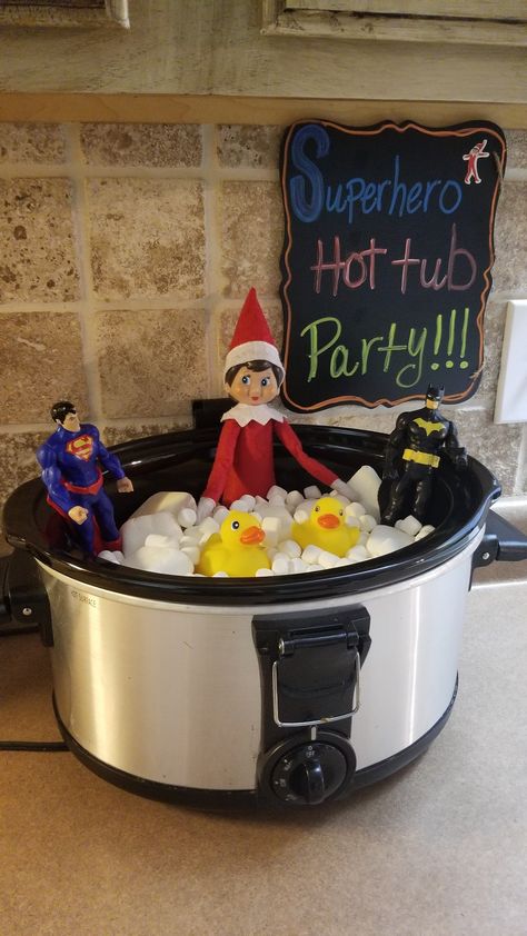 Elf Hot Tub Party, Hot Tub Elf On The Shelf, Elf On The Shelf Hot Tub, Elf Hot Tub, Elf On The Shelf Spa Day, Elf Fun, Elf Ideas, Spa Hot Tubs, Shelf Ideas