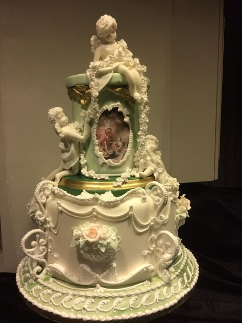 Lambeth and Stringwork - Rococo inspired wedding cake Rococo Wedding, Victorian Cakes, Torte Creative, Royal Icing Cakes, Torte Cupcake, Gateaux Cake, Amazing Wedding Cakes, Pretty Dessert, Wedding Cake Decorations