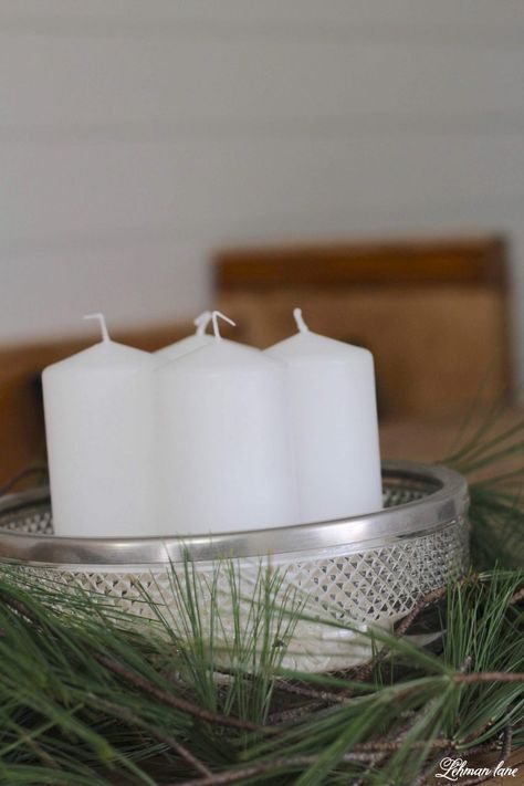 DIY Simple Advent Candle Holder - I am sharing a super simple advent candle holder with you guys. This advent candle holder was made in a few minutes with a few inexpensive supplies. #diy #advent #adventcandle http://lehmanlane.net Diy Advent Candle Holder, Diy For Christmas, Diy Magnolia Wreath, Farmhouse Christmas Kitchen, Advent Candle Holder, Home Made Simple, Advent Candle, Decorating 101, Advent Christmas