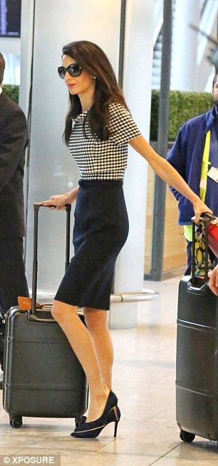 Pretty: She wore her luscious dark locks loose around her shoulders and diamond studs in her ears. Amal Clooney Casual Outfits, Maternity Office Wear, Airport Chic, Amal Alamuddin, Spiritual Clothing, Blouse Sewing, Look Formal, Amal Clooney, Dress Blouse