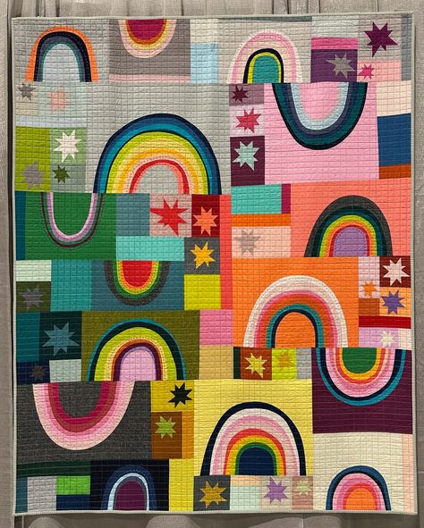 Don’t Miss These 3 Remarkable Quilts from QuiltCon 2024 – The (not so) Dramatic Life Feather Embroidery, Quilt Guild, Black And White Fabric, Block Of The Month, Solid Background, Foundation Paper Piecing, Mini Quilt, Longarm Quilting, Time To Celebrate