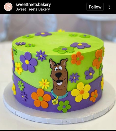 Scooby Doo Smash Cake, Mystery Machine Cake, Scooby Doo Birthday Cakes, Scooby Doo Birthday Cake Ideas, Scooby Doo Birthday Party Ideas Cake, Scooby Dooby Two Party, Scooby Two Birthday, Scooby Doo Birthday Party Ideas Food, Scooby Doo Baby Shower Theme