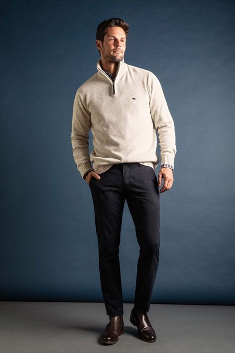 A quarter zip sweater, in a melange cotton. Combining the comfort and ease of cotton with a lightweight gauge ideal for layering over the colder months. Rodd And Gunn Men, Men Quarter Zip Sweater Outfit, Cool Business Casual Outfits, Mens Quarter Zip Sweater Outfit, Men Dinner Outfit Night, Cool Business Casual, Quarter Zip Sweater Outfit, Quarter Zip Outfit Men, Quarter Zip Outfit