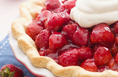 Strawberry Pie Recipe, Fresh Strawberry Pie, Strawberry Glaze, Refrigerated Pie Crust, True Summer, Healthier Choices, Homemade Pie Crusts, Strawberry Pie, Perfect Pies