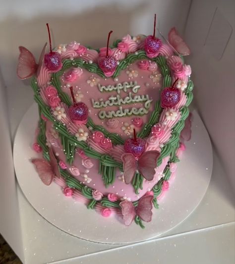 Green Fairy Cake, Heart Birthday Cake, Bolo Vintage, Vintage Birthday Cakes, Special Birthday Cakes, Sweet 16 Cakes, 16 Birthday Cake, Fairy Cake, Fairy Cakes