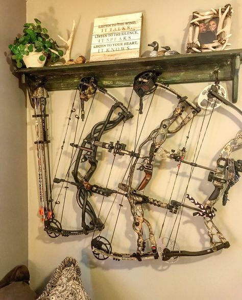 Diy Compound Bow Holder, Compound Bow Holder Diy, Diy Bow Holder Archery, Archery Room, Compound Bow Holder, Hunting Room Design, Diy Bow Holder, Guys Gifts, Decorate House