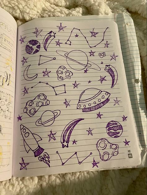 Cute Astronomy Doodles, Space Theme Doodles, Athstetic Doodles, How To Draw Outer Space, Doodles In Notebooks, Class Doodles Aesthetic, Space Simple Drawings, Easy Space Doodles, Fun Stuff To Draw Easy