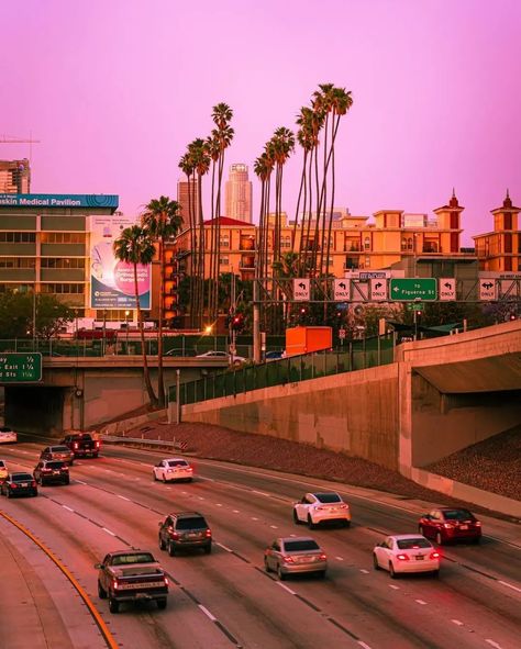 2000s Los Angeles Aesthetic, Los Angeles 1980s, 90s Los Angeles Aesthetic, Los Angeles 80s, Los Angeles Streets, Dj Aesthetic, Los Angeles Landscape, Angeles Aesthetic, Los Angeles Fire Department