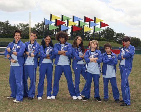 Maiara Walsh, Kiely Williams, Disney Channel Games, Jake T Austin, Corbin Bleu, Channel Outfits, Old Disney Channel, Childhood Memories 2000, Dylan Sprouse