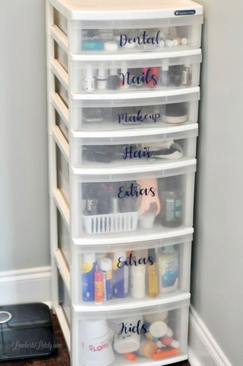 Ideas For Furniture, Clever Bathroom Storage, Bathroom Drawer Organization, Bathroom Drawers, Care Organization, House Organisation, Plastic Drawers, Organize Drawers, Creative Storage