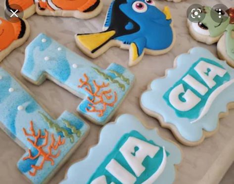 Finding Nemo Birthday Cookies, Finding Nemo Cookies Decorated, Finding Nemo Cookies, Nemo Cookies, Finding Nemo Party, Nemo Birthday Party, Finding Nemo Birthday, Cookie Glaze, Nemo Party