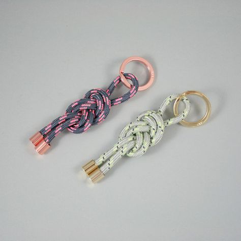 Keychain Crafts Diy, Cord Keychain, Diy Crafts Keychain, Rich Brilliant Willing, Canada Ottawa, Dusen Dusen, Boho Keychain, Paracord Keychain, Rope Crafts Diy