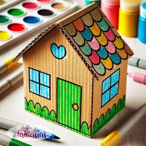 Kids Easy Crafts Simple, House Making Craft, Cardboard House Ideas, Mini Cardboard House, School Projects For Kids, Easy Cardboard Crafts, Cardboard Buildings, Diy Cardboard Crafts, Cardboard Houses For Kids