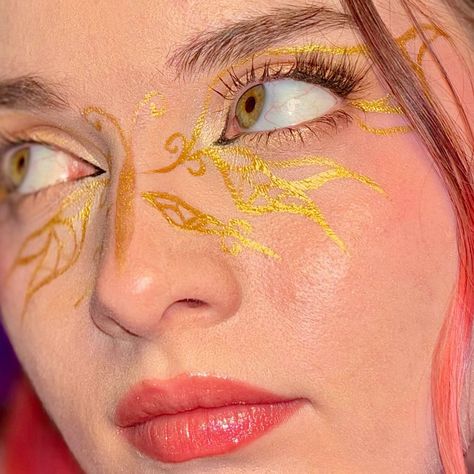 Trying to show this justice on camera was HARD!! Using @glisten_cosmetics kintsugi 🥹🥹🥹⭐️🩷 #CapCut #butterflyliner #butterflymakeup #goldliner #graphiclinertutorial #goldmakeup #fairycoremakeup #etherealmakeup #fairymakeup #goddessmakeup #halloweenmakeup gold butterfly graphic liner tutorial Gold Butterfly Makeup, Graphic Liner Tutorial, Glisten Cosmetics, Liner Tutorial, Goddess Makeup, Makeup Things, Gold Liner, Butterfly Makeup, Ethereal Makeup