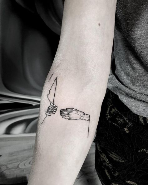 Egon Schiele Hands, Egon Schiele Tattoo, Transgender Tattoo Ideas, Transgender Tattoo, History Tattoos, Egon Schiele, A Little Life, Artificial Nails, Pretty Tattoos