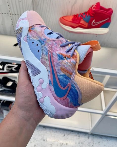 Pg Basketball Shoes, Nike Pg 6 Shoes, Best Basketball Shoes 2023, Nice Basketball Shoes, Colorful Basketball Shoes Nike, Pg 6 Shoes, Colorful Basketball Shoes, Basketball Shoes Aesthetic, Nike Shoes Basketball