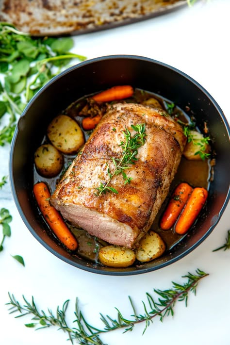 What's better than a regular pork roast? A Dutch oven pork loin that's tender and juicy every single time! Pork Roast In A Dutch Oven, Pork Tenderloin Dutch Oven, Dutch Oven Pork Loin, Oven Pork Loin, Dutch Oven Pork, Pork Loin Oven, Easy Dutch Oven Recipes, Dutch Oven Uses, Pork Loin Recipe