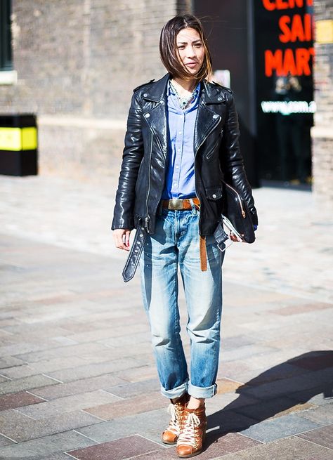 Denim street style Tomboy Look, Outfits To Try, Denim Street Style, Looks Street Style, Denim Trends, Style Looks, Street Style Looks, Street Style, London