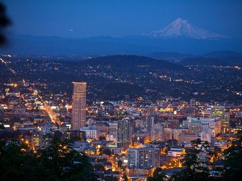 This is the downtown skyline of Portland, Oregon with Portland Skyline, Travel Wishes, Portland City, Downtown Portland, Mt Hood, Oregon Usa, Aesthetic Design, Landscape Photos, Portland Oregon