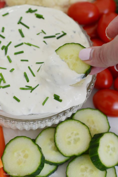 Looking for the best dip for veggies? Try this Ranch Veggie Dip recipe that is so quick with a wonderful creamy texture. Serve it with your favorite veggies or chips for a light appetizer or snack. Simple Veggie Dip, Vegetable Dips Recipes Easy Healthy, Veggie Dip Recipe Sour Cream, Vegetable Dips Recipes Easy, Healthy Dip For Veggies, Ranch Veggie Dip Recipe, Homemade Veggie Dip, Easy Veggie Dip, Ranch Veggie Dip