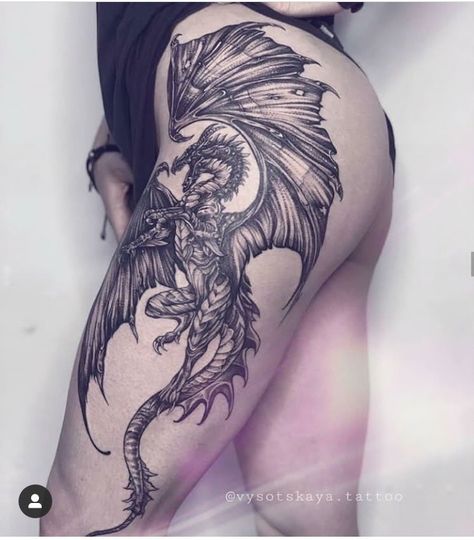 Dragon Tattoo Wrapped Around Arm, Skyrim Tattoo, Dragon Thigh Tattoo, Dragon Tattoo For Women, Mommy Tattoos, Wicked Tattoos, Clever Tattoos, Scary Tattoos, Chest Tattoos For Women