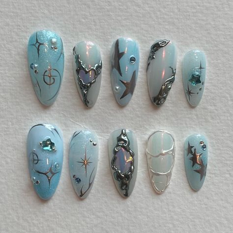 Ongles Baby Blue, Blue And Silver Nails, Gel Nail Set, Baby Blue Nails, Grunge Nails, Pretty Gel Nails, Gel Press, Nail Swag, Kawaii Nails