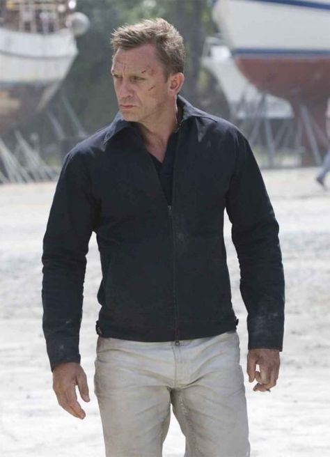 Harrington Jacket & Baracuta G9 Guide — Gentleman's Gazette James Bond Clothing, James Bond Outfits, Daniel Craig Style, Bond Outfits, Quantum Of Solace, James Bond Style, Daniel Craig James Bond, Olga Kurylenko, Gentlemans Club