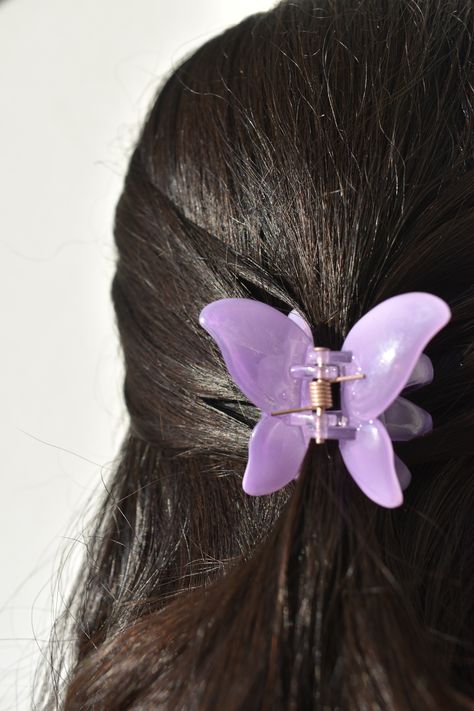 Butterfly Hair Claw, Butterfly Hair Accessories, Angel Wing Ring, Love The 90s, Preppy Jewelry, Clip Hairstyles, Butterfly Hair Clip, Kawaii Accessories, Hair Claw Clip