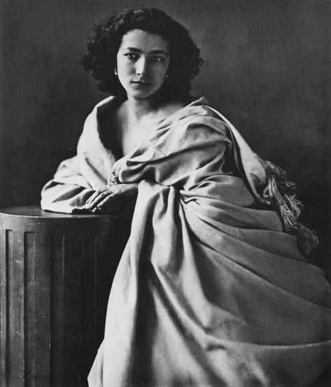 Sarah Bernhardt, A Woman, Black And White, White, Black