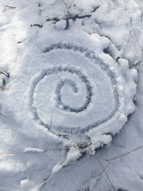 Snow Witch Aesthetic, Winter Magic Aesthetic, Inuit Aesthetic, Winter Witch Aesthetic, Imbolc Aesthetic, Ancestral Altar, Pagan Winter, Snow Witch, Winter Equinox