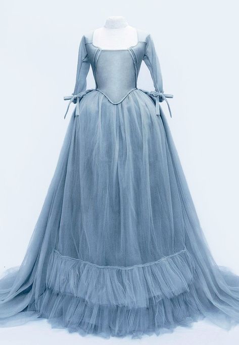 18th Century Dress Gowns, Frieda Lepold, Modern Victorian Dress, 1700 Dress, 1700s Dresses, Dress Structure, Evermore Fashion, Historical Gowns, 18th Century Dress