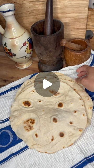 Tasneem Waggie on Instagram: "It’s super easy to make these flour tortilla wraps and it tastes waaay better than store bought! Try it out ❤️ #flourtortillas #fromscratch #wraps #tortillas #cookwithme" What To Do With Leftover Flour Tortillas, Tortilla Wrap Recipes Easy, Toaster Tortilla Pockets, Homemade Soft Tortilla Wraps, How To Make Burritos, Tortilla Toaster Pocket, Tortilla Wrap In Toaster, Homemade Tortilla Strips, Wraps Recipes Easy