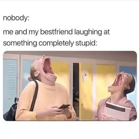 Relatable Best Friend, The Slim Shady, Me And My Best Friend, Crush Memes, Friend Memes, Crazy Funny Memes, 웃긴 사진, Relatable Post Funny, Funny Relatable Quotes