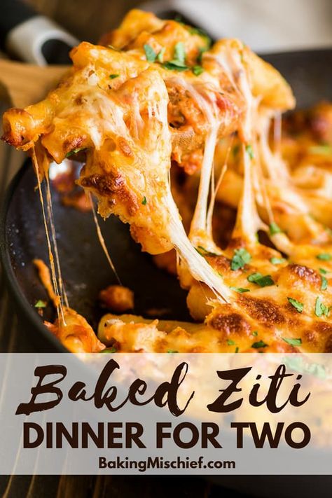 One of my favorite pasta dishes!! This Easy Baked Ziti Recipe for Two is a fabulous no-stress, no-fail dinner recipe that tastes great, looks beautiful, and couldn't be simpler to throw together. | #weeknightdinner | #pasta | #dinnerfortwo| #datenight | Easy Dinner Recipes For Two Pasta, Pasta Dishes For Two, Small Batch Entrees, Easy Pasta Recipes For Two, Pasta Meals For Two, Pasta Dish For Two, Baked Ziti For Two, Baked Ziti For One, Pasta For 2 Recipes