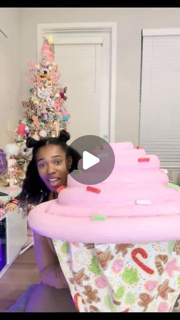 Waverly on Instagram: "Keeping the #candylandchristmas throw backs coming! This is when I made my #giantcupcake and it was all a #dollartreediy ! Super cute and easy #diy ! #candyland #cupcake #giantprops #giantfood #dopaminedecor #partyprops #artsandcrafts" Large Candyland Props, Large Hershey Kiss Diy, Cupcake Christmas Tree Stand, Diy Giant Milkshake Prop, Oversized Lollipop Diy, Christmas Candy Land Theme Classroom, Christmas Present Decorations Diy, Candyland Christmas Party Ideas, Diy Giant Cupcake Decoration